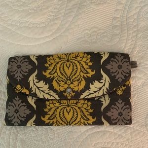 Vera Bradley type Wallet